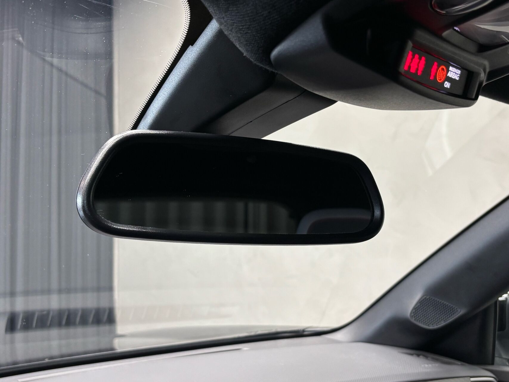Hvid Opel Mokka fra 2021