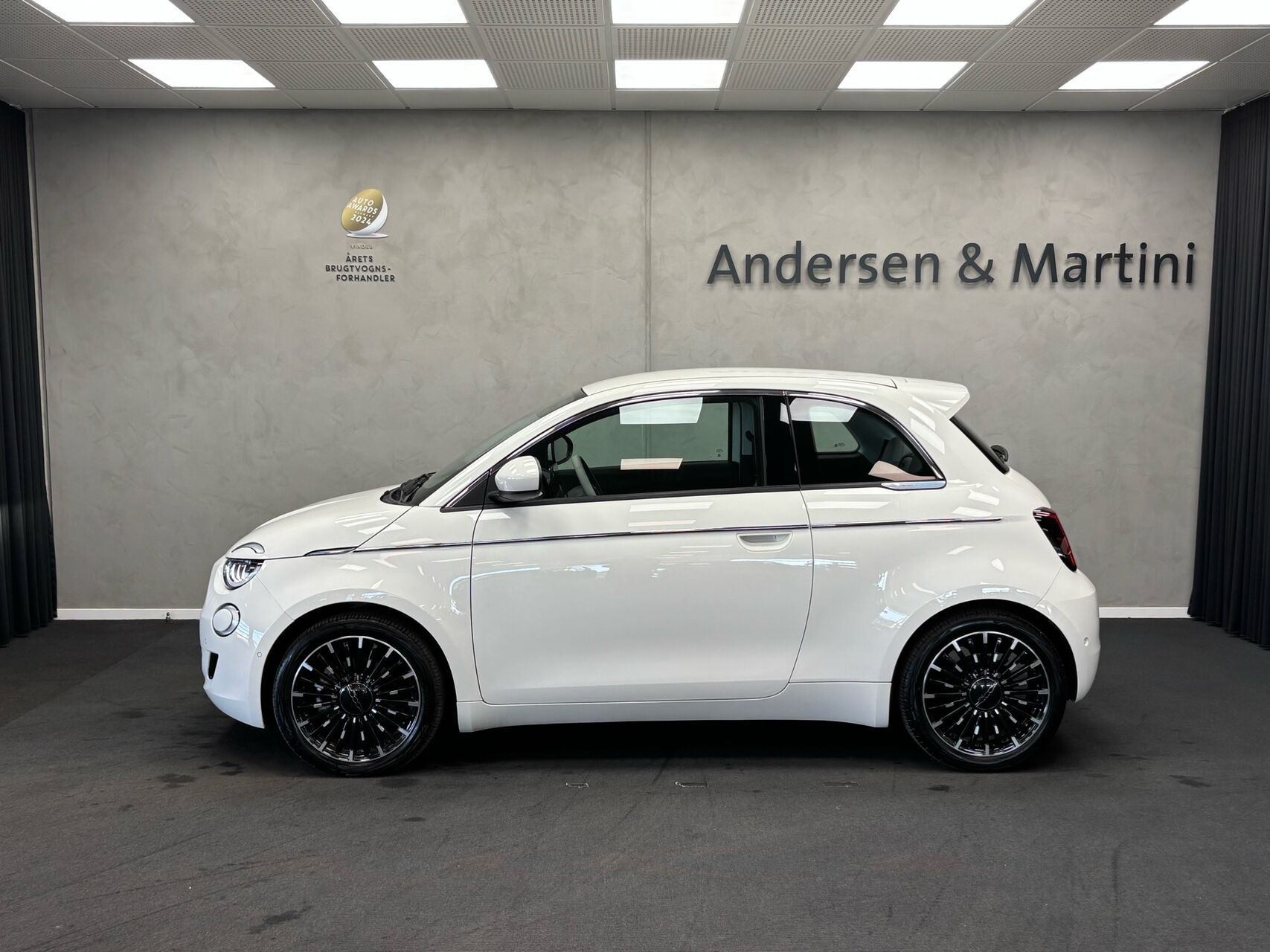 Sort Fiat 500e fra 2023