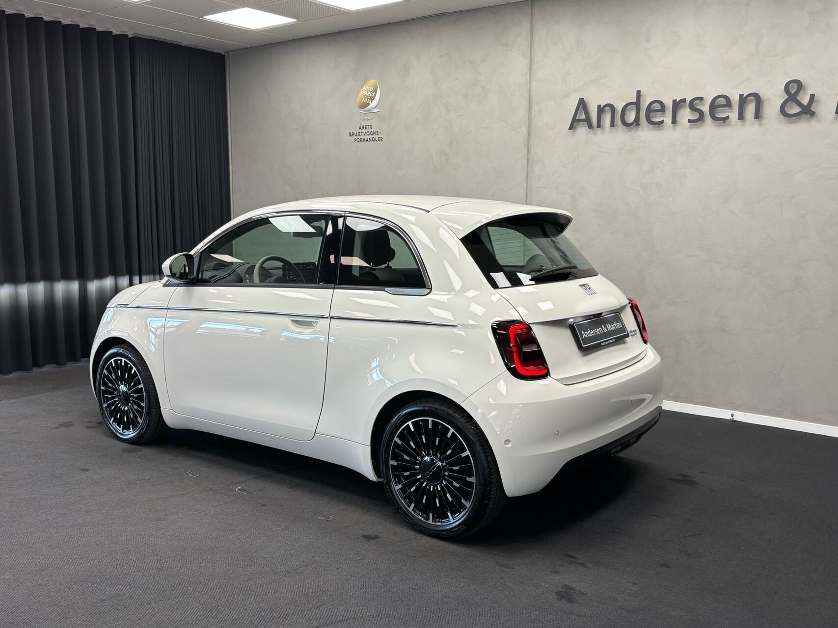 Sort Fiat 500e fra 2023