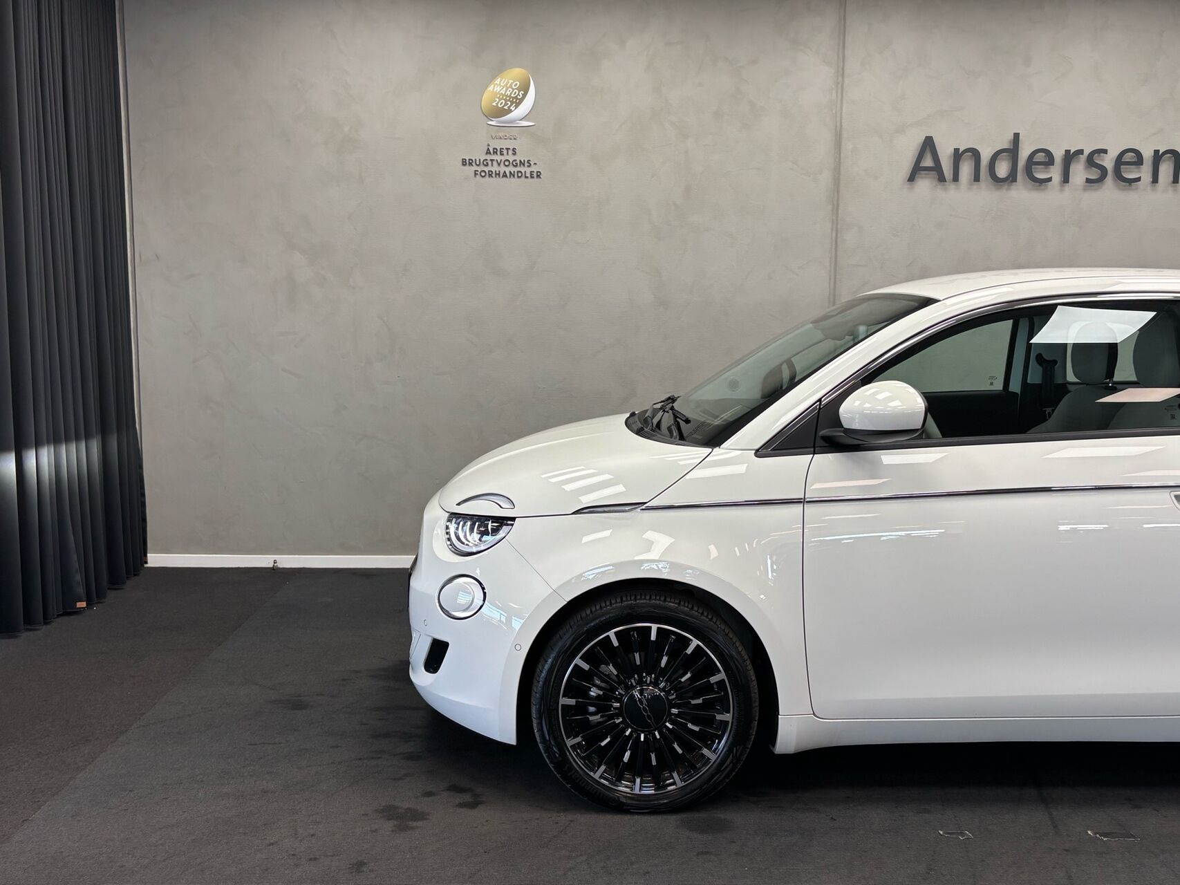 Sort Fiat 500e fra 2023