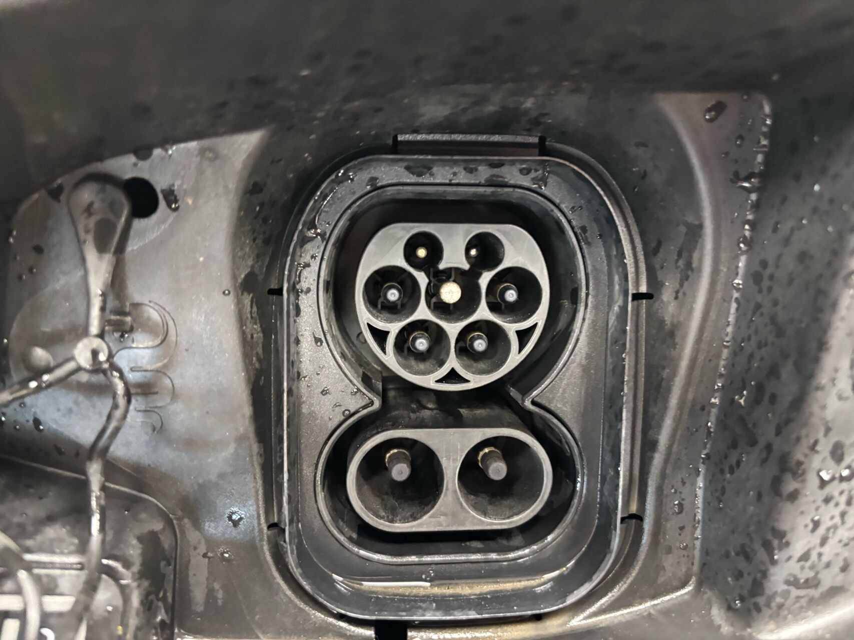 Hvid Alfa Romeo Junior fra 2025