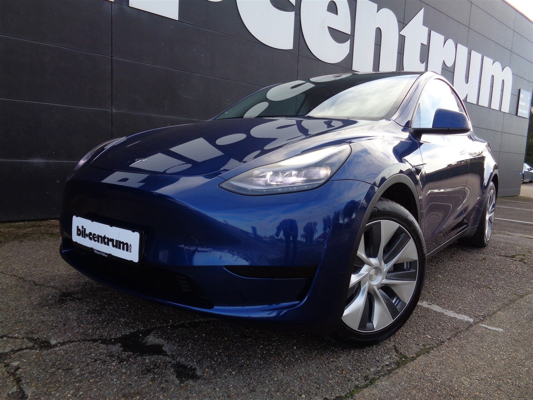 Tesla Model Y EL RWD 299HK 5d Aut.