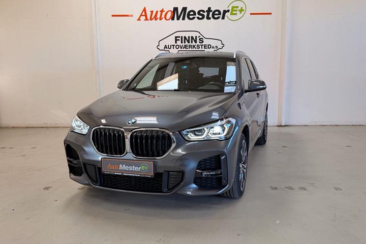 Sort BMW X1 fra 2020