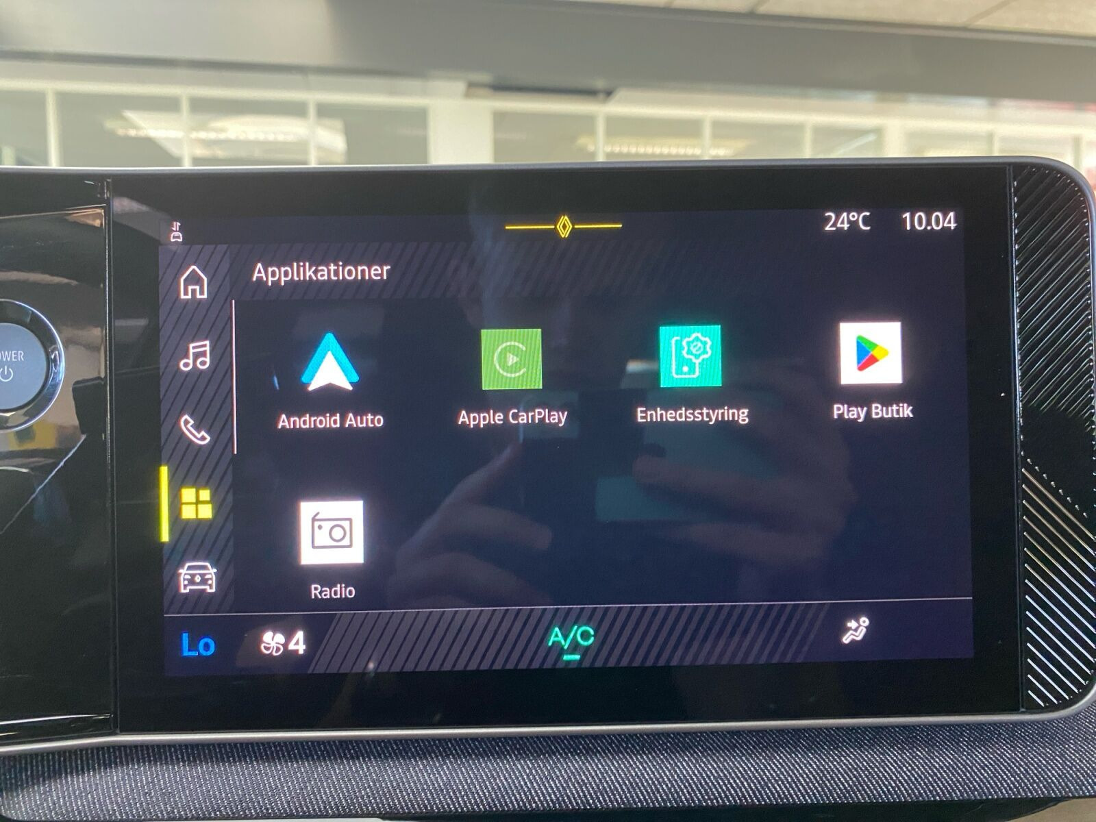 Gul Renault 5 E-Tech fra 2025