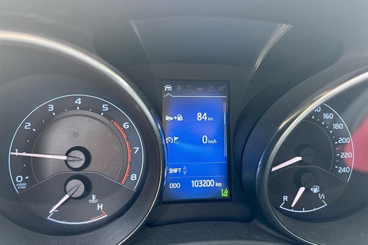 Sort Toyota Auris fra 2016