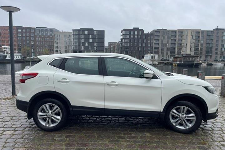 undefined Nissan Qashqai fra 2017