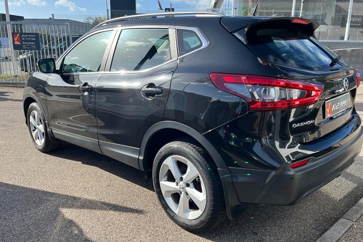 Sort Nissan Qashqai fra 2019