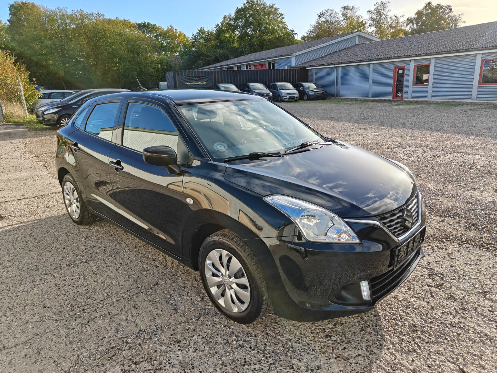 Gul Suzuki Baleno fra 2016