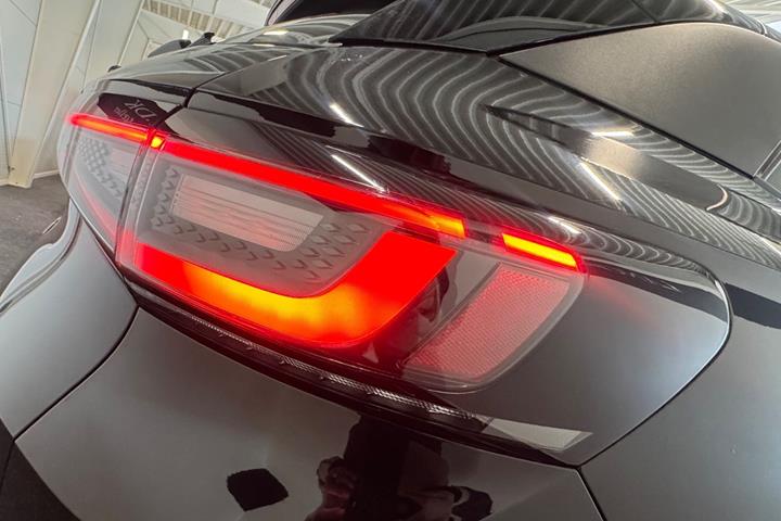 Sort VW ID.4 fra 2025
