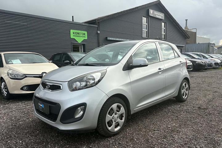 Grå Kia Picanto fra 2012