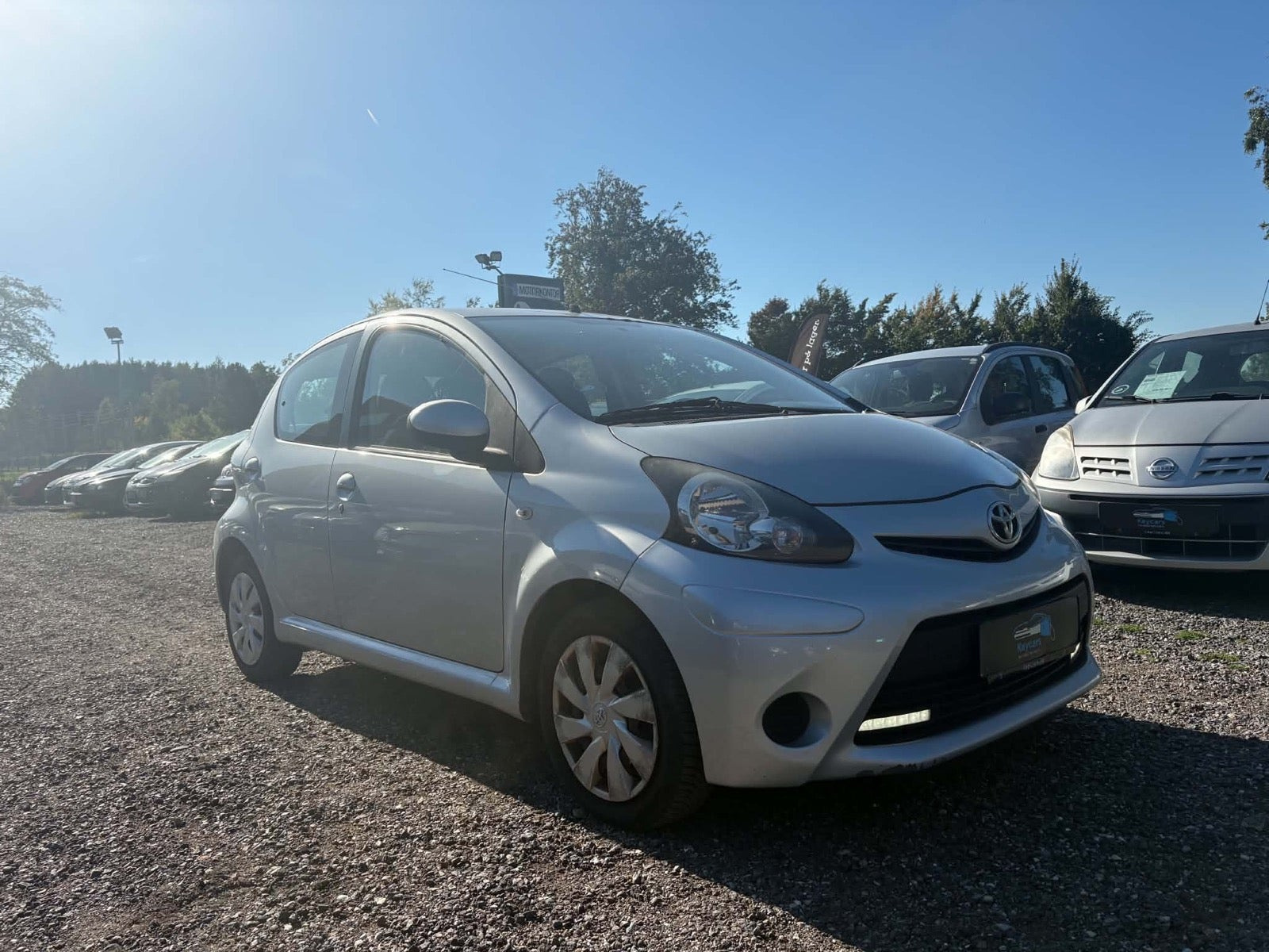 Sølv Toyota Aygo fra 2012