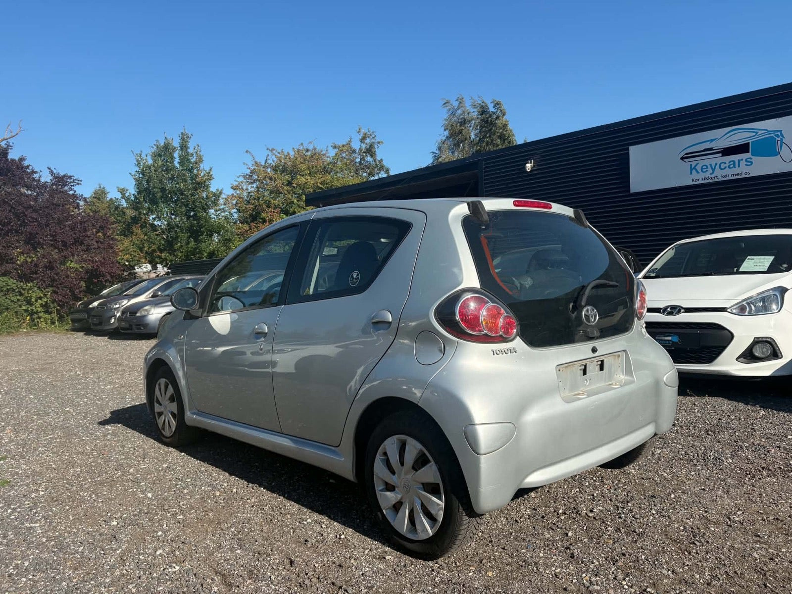 Sølv Toyota Aygo fra 2012