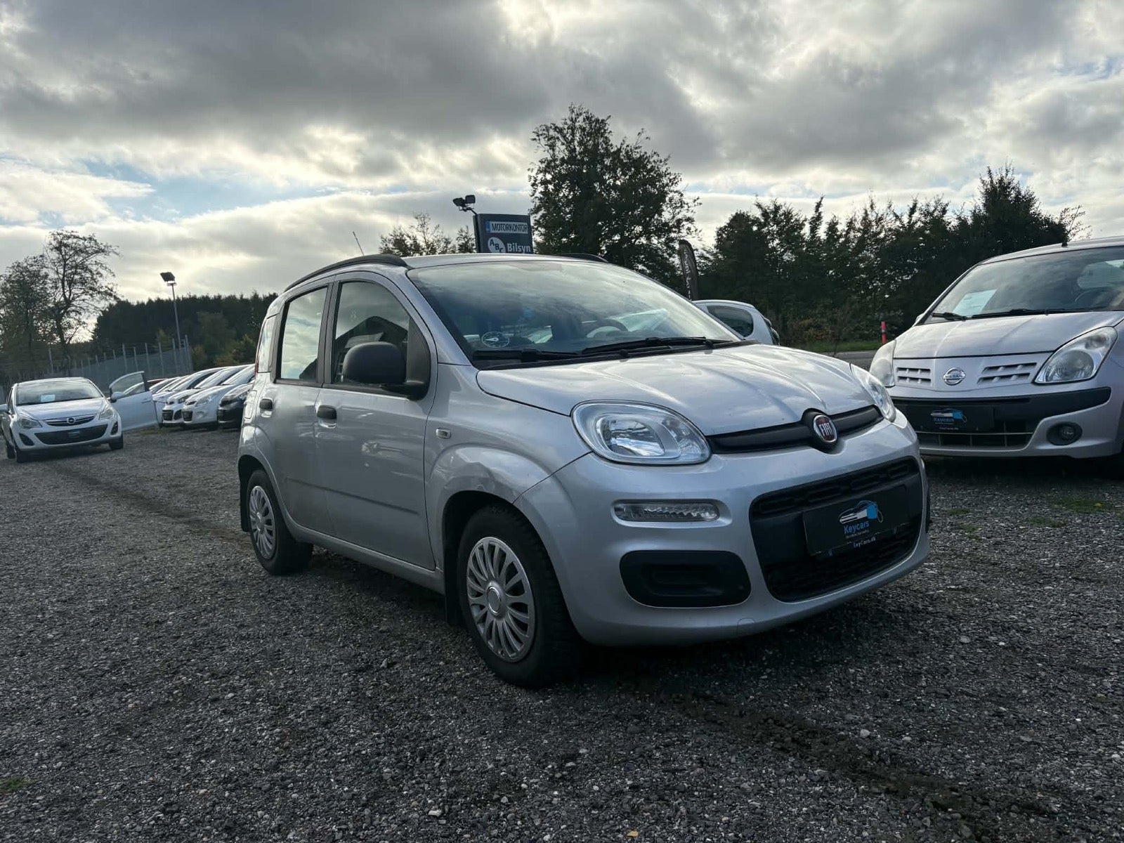 Sølv Fiat Panda fra 2012