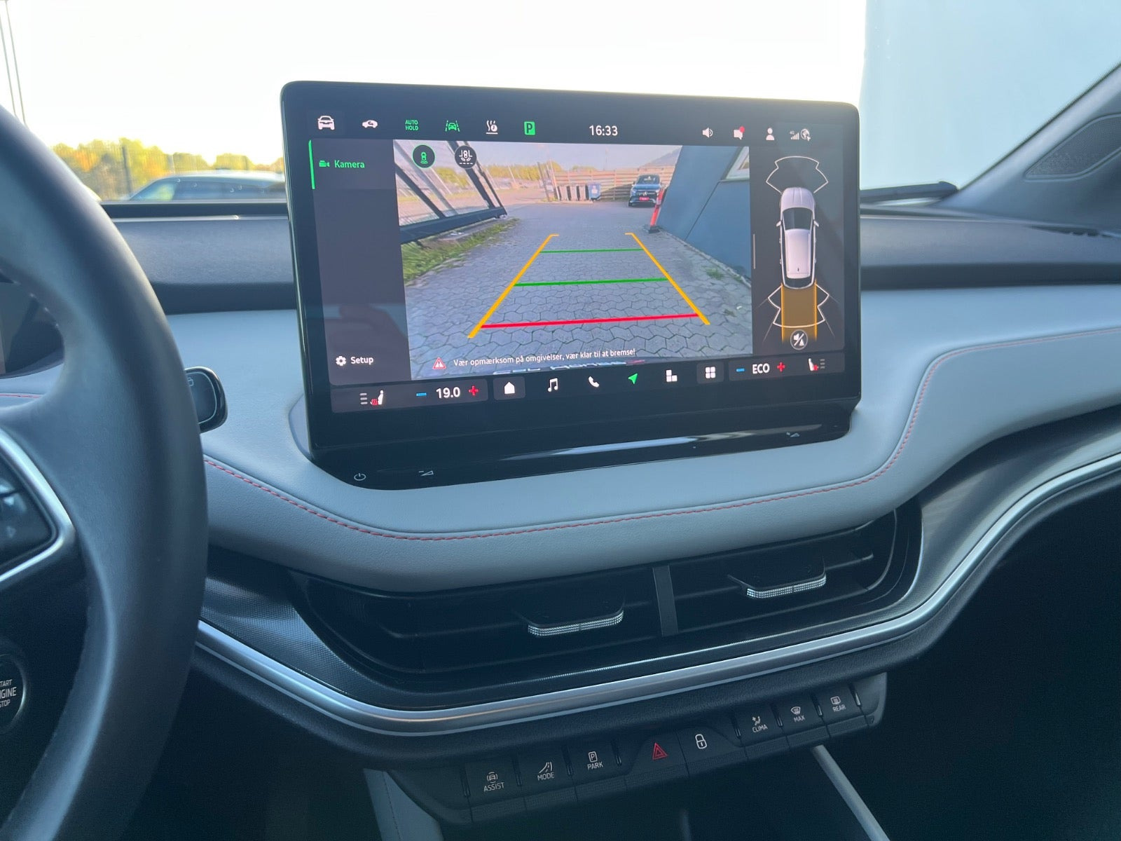 Grå Skoda Elroq fra 2025