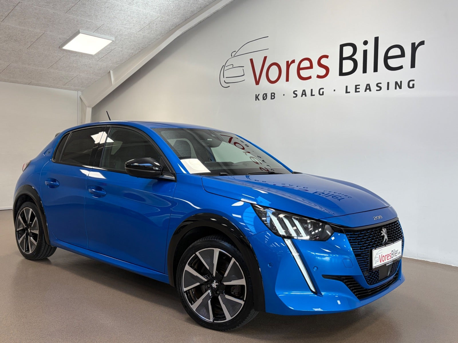 Peugeot e-208 50 GT