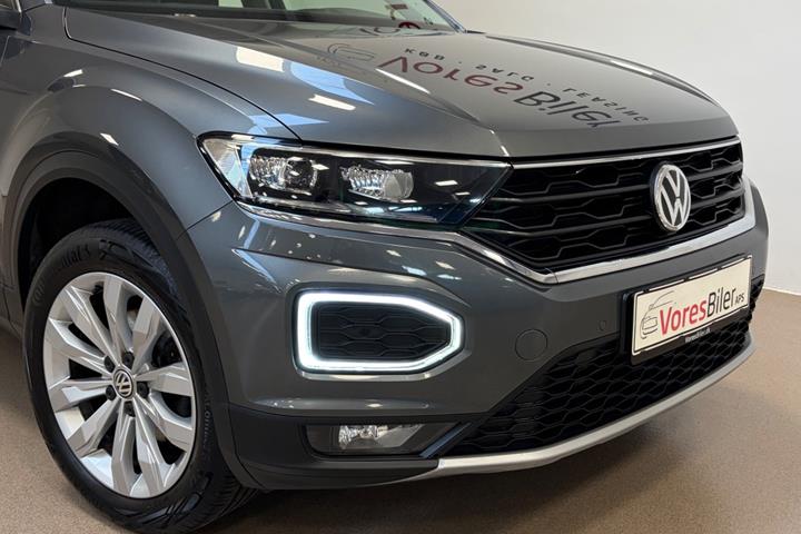 Grå VW T-Roc fra 2020