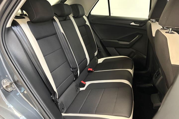 Grå VW T-Roc fra 2020
