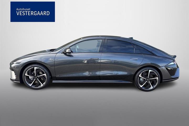 Grå Hyundai Ioniq 6 fra 2026