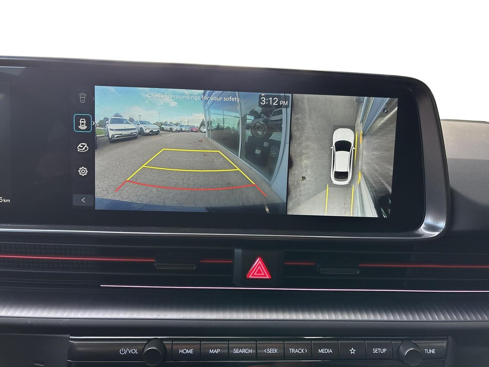 Grå Hyundai Ioniq 6 fra 2026