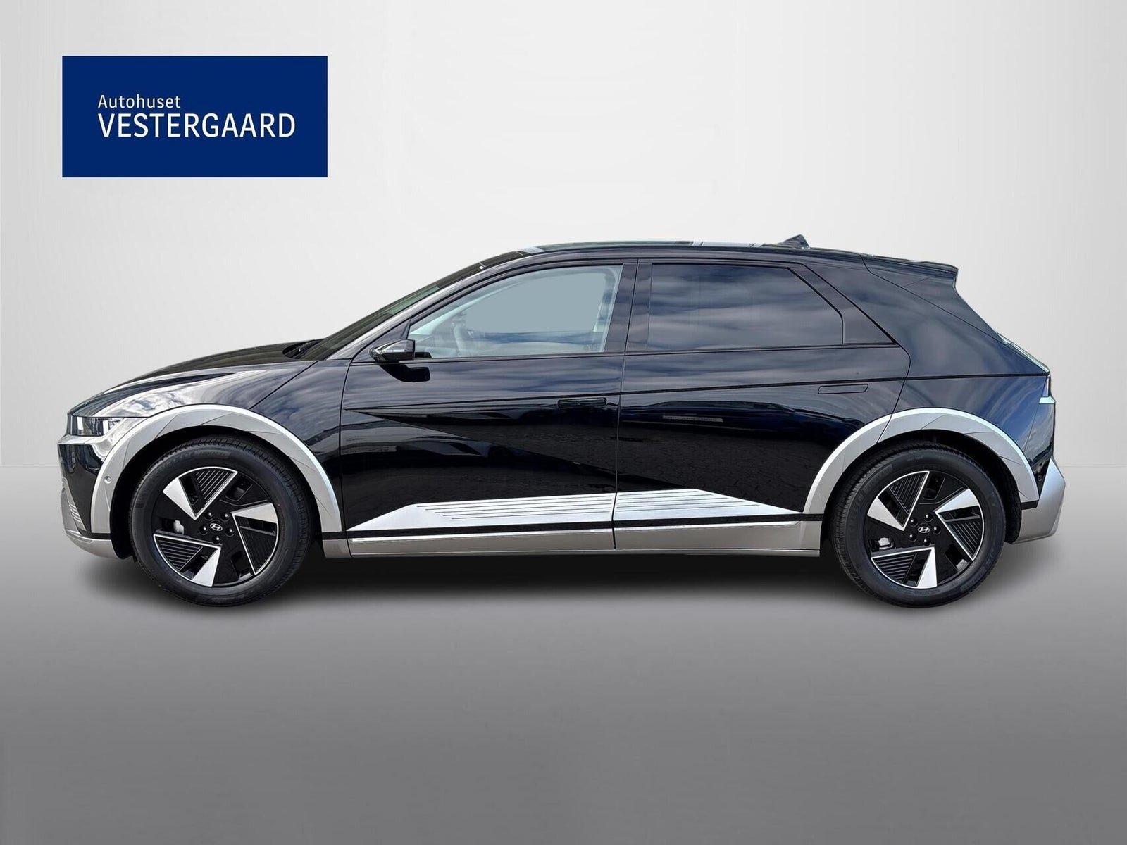 Sort Hyundai Ioniq 5 fra 2026