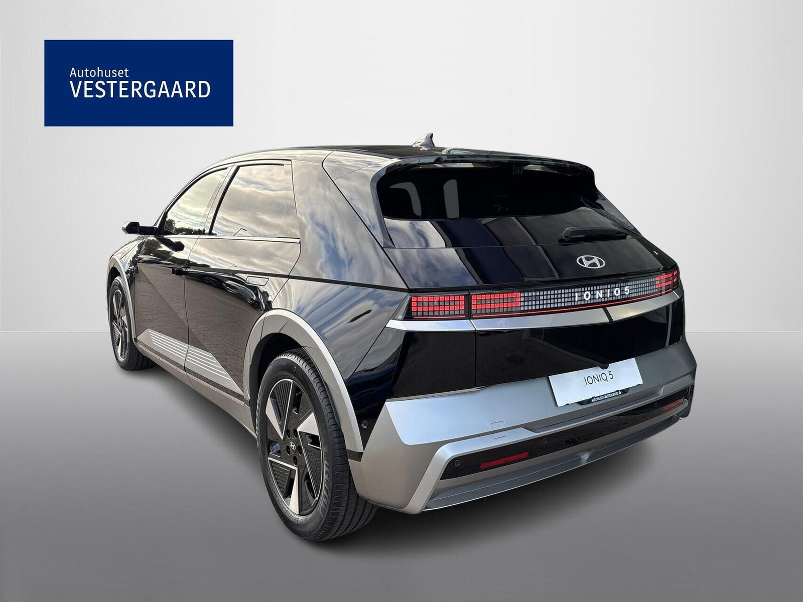 Sort Hyundai Ioniq 5 fra 2026