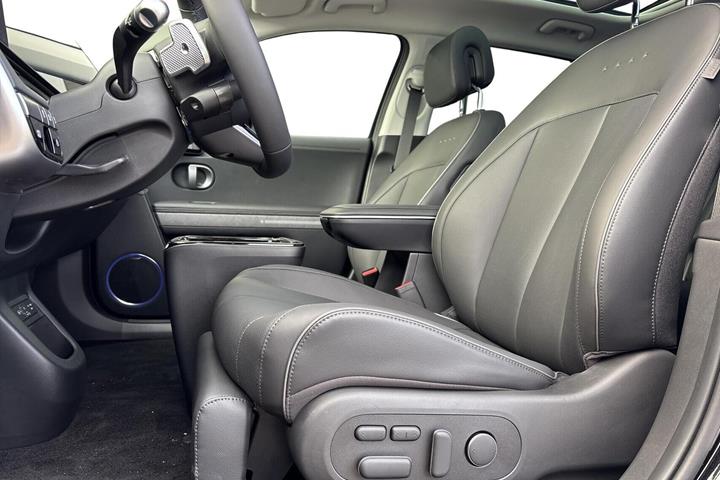 Sort Hyundai Ioniq 5 fra 2026