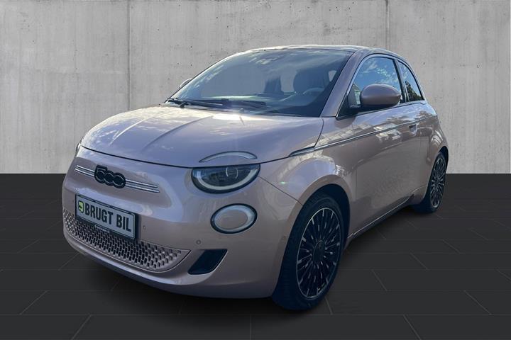 Grå Fiat 500e fra 2023