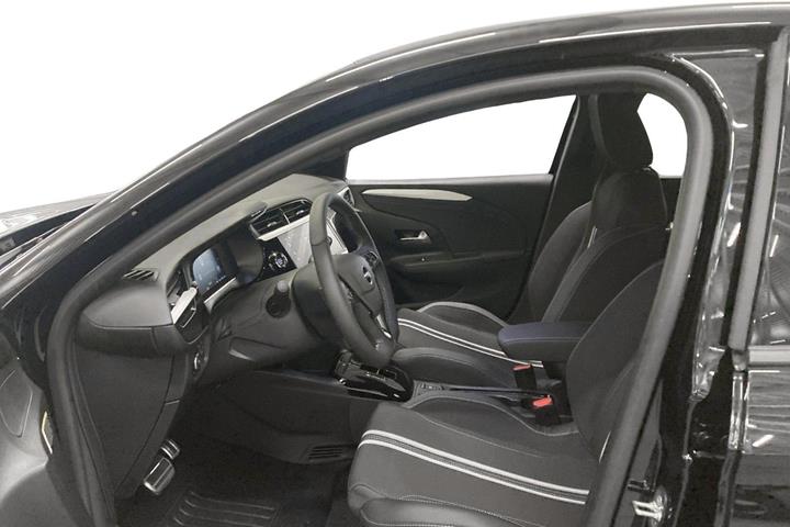Sort Opel Corsa-e fra 2026