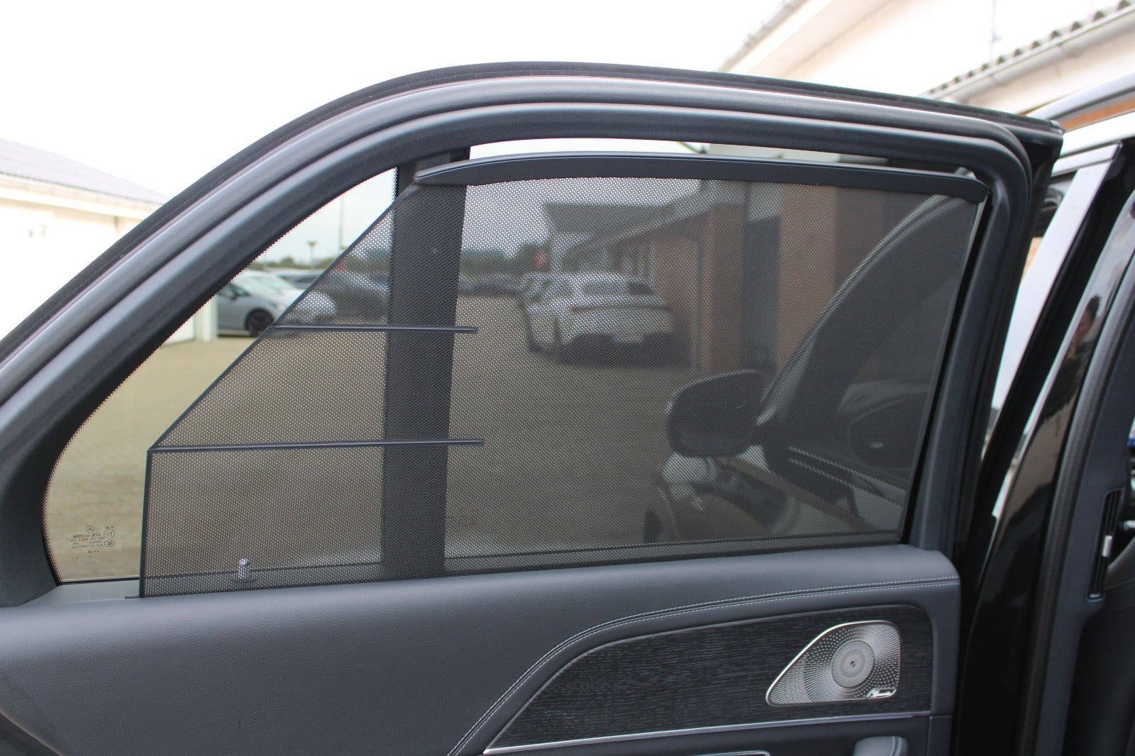 Sort Mercedes GLE53 fra 2025