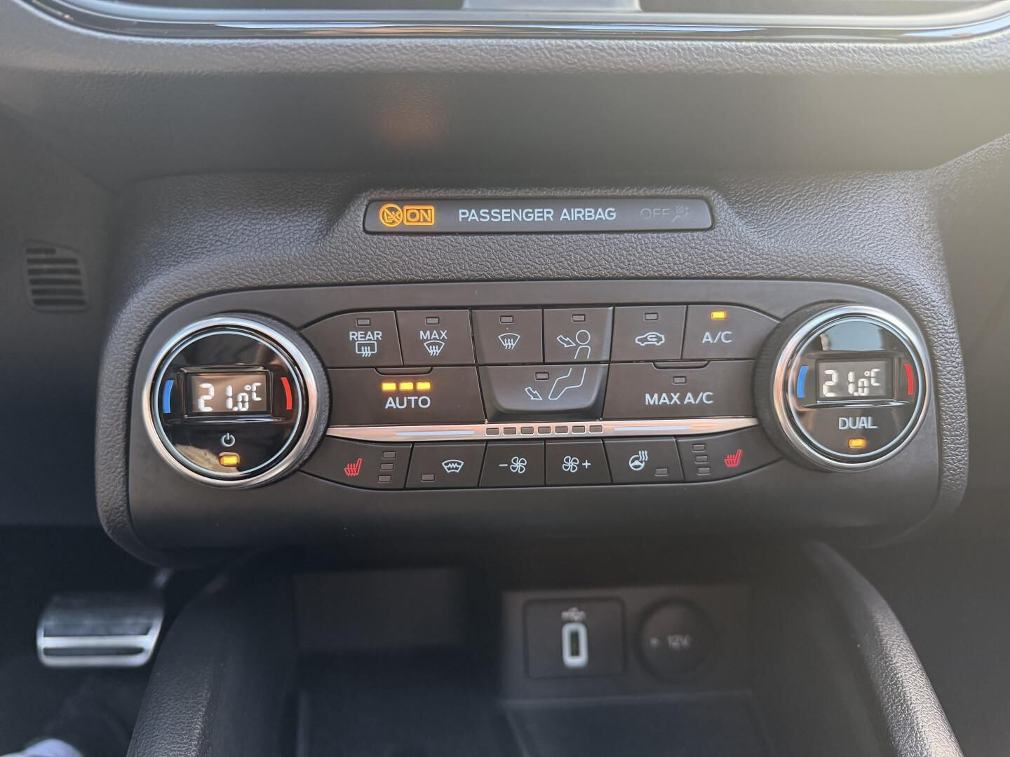 Rød Ford Focus fra 2020