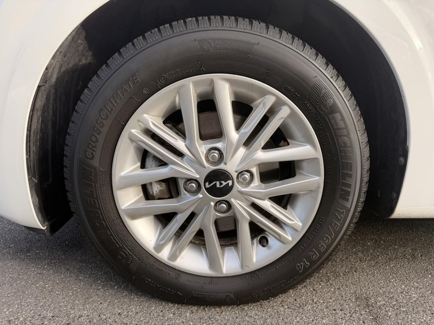 Hvid Kia Picanto fra 2023