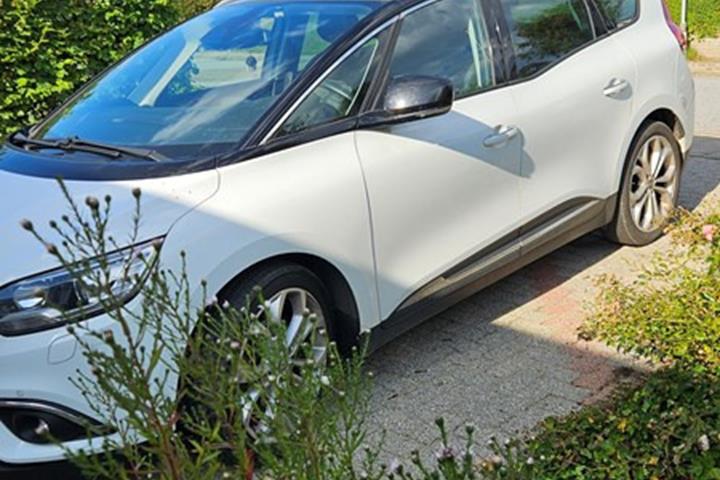 undefined Renault Grand Scénic fra 2017