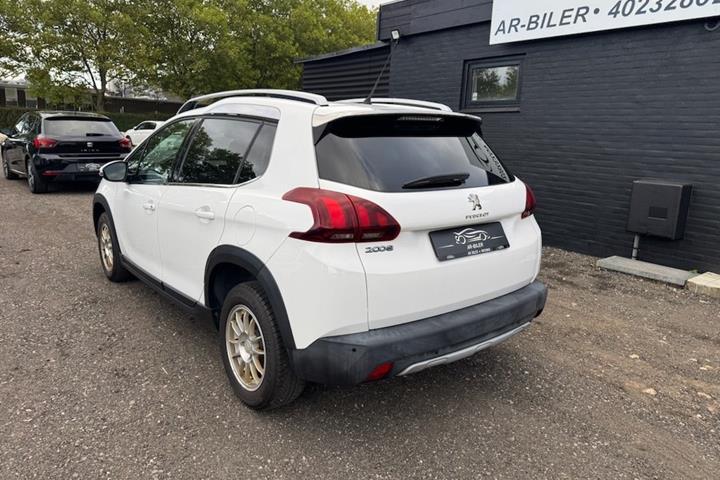 undefined Peugeot 2008 fra 2017