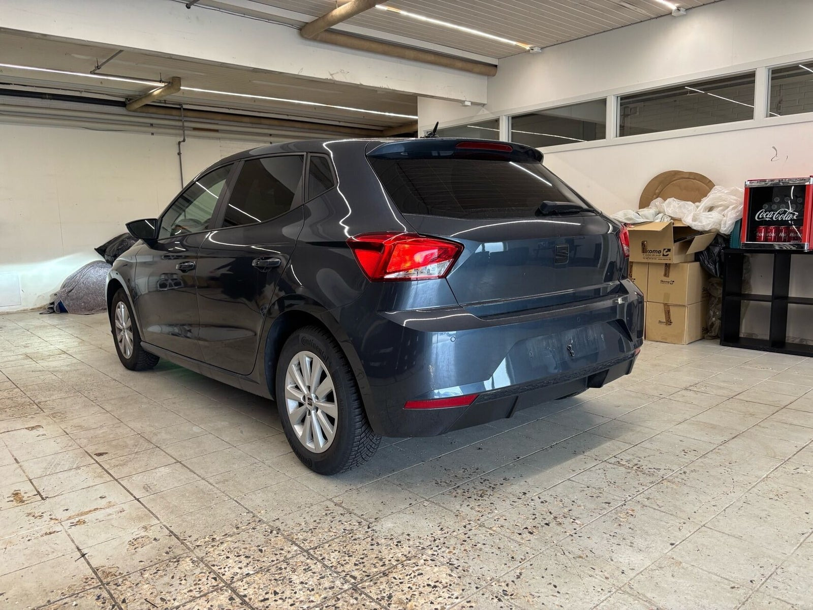 Grå Seat Ibiza fra 2023