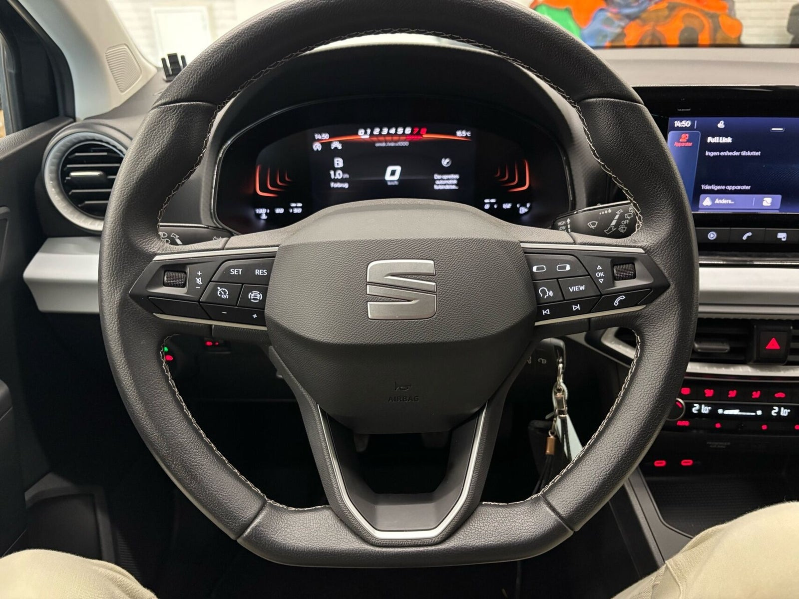 Grå Seat Ibiza fra 2023