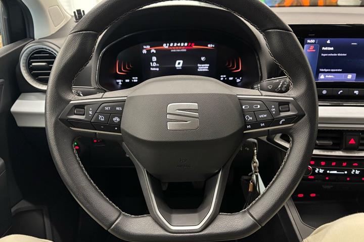 Grå Seat Ibiza fra 2023