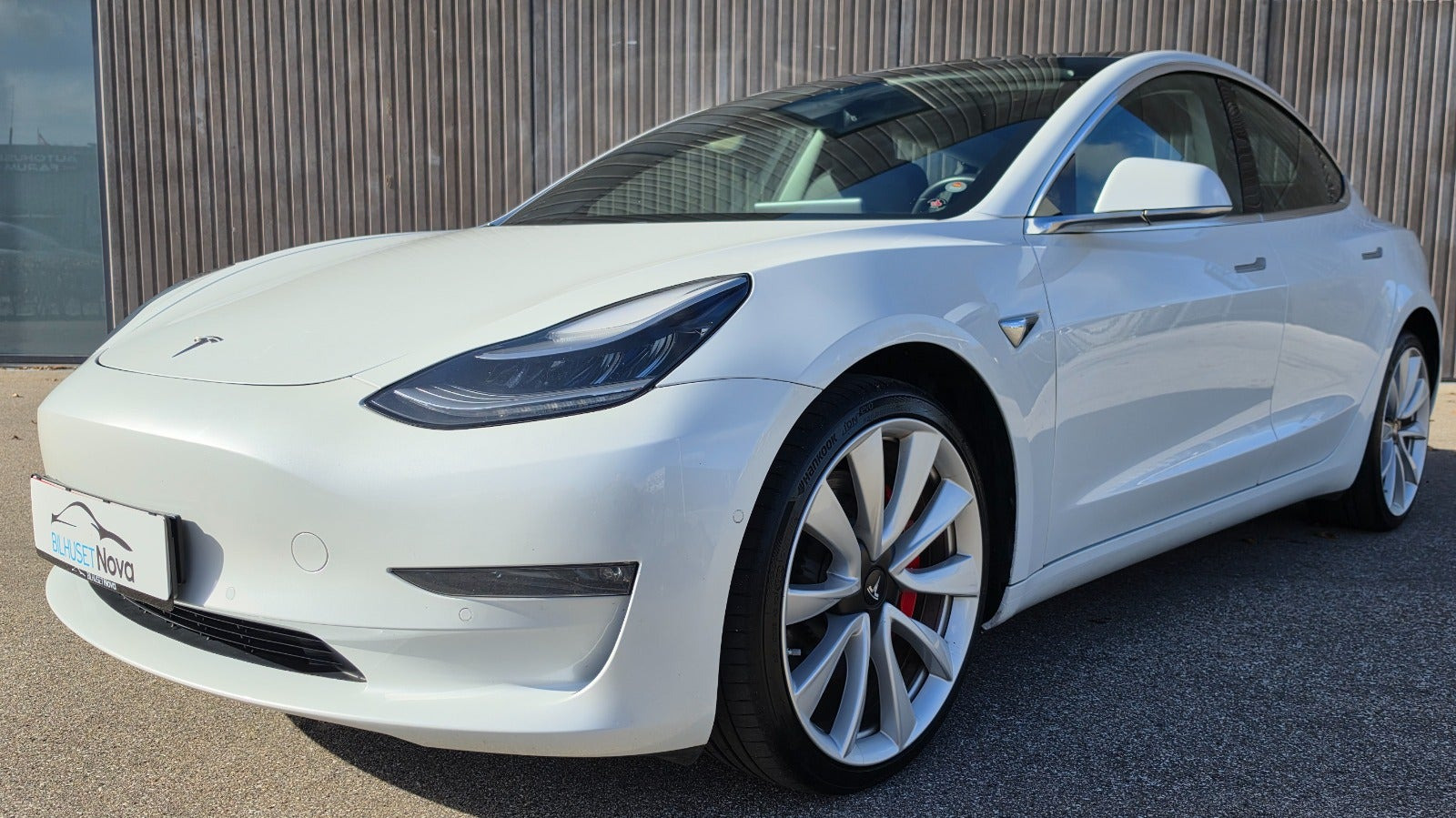 undefined Tesla Model 3 fra 2019