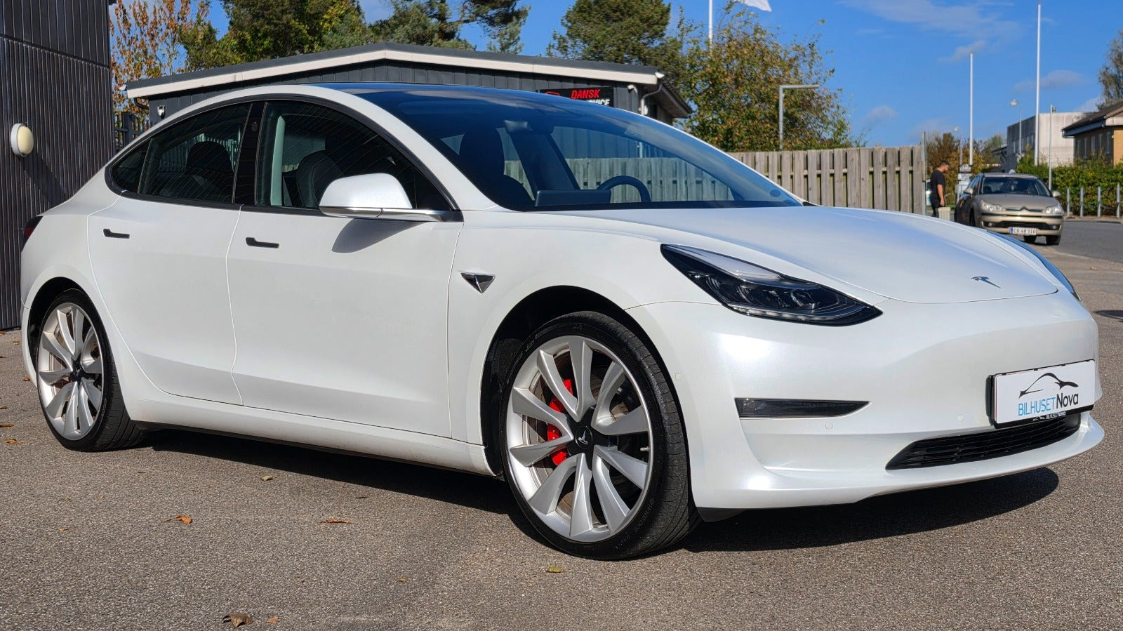 undefined Tesla Model 3 fra 2019