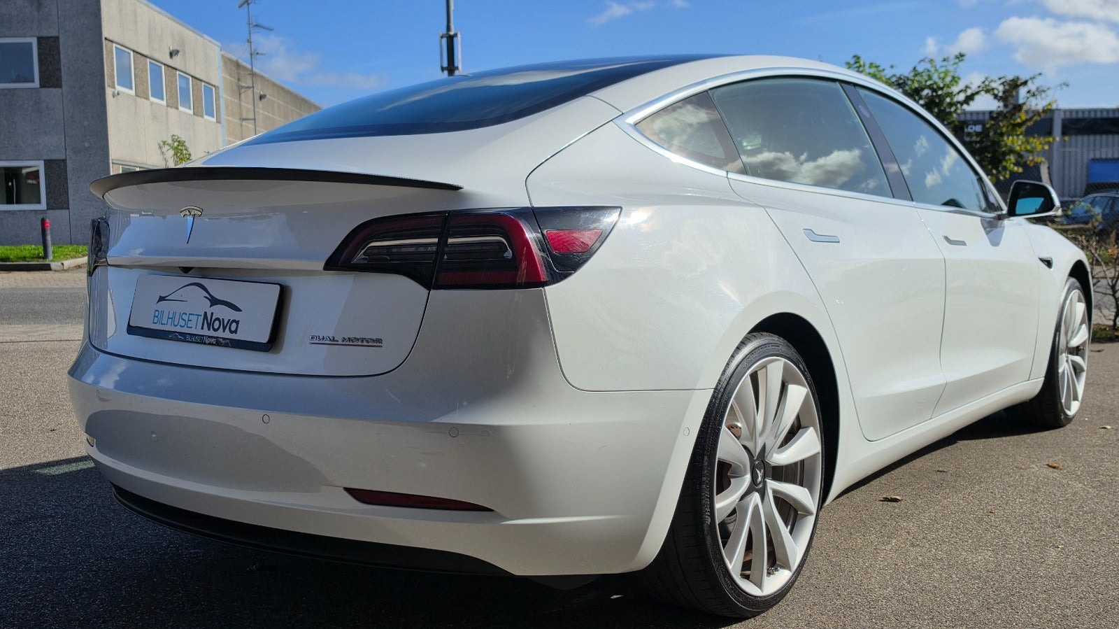 undefined Tesla Model 3 fra 2019