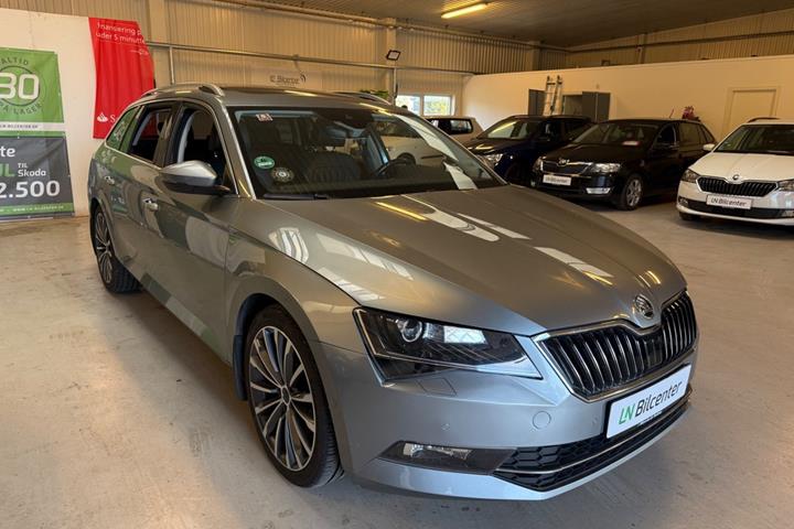 undefined Skoda Superb fra 2018