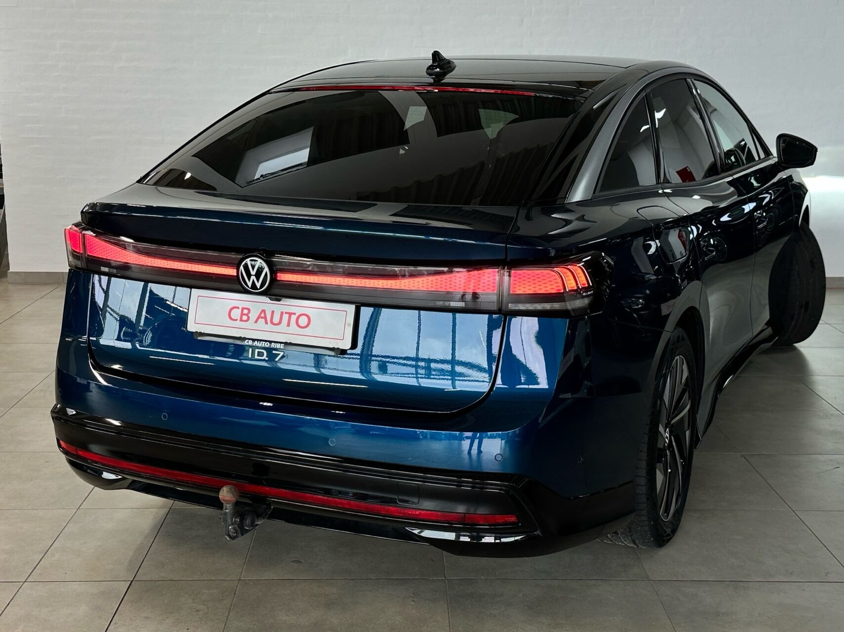 Blå VW ID.7 fra 2023