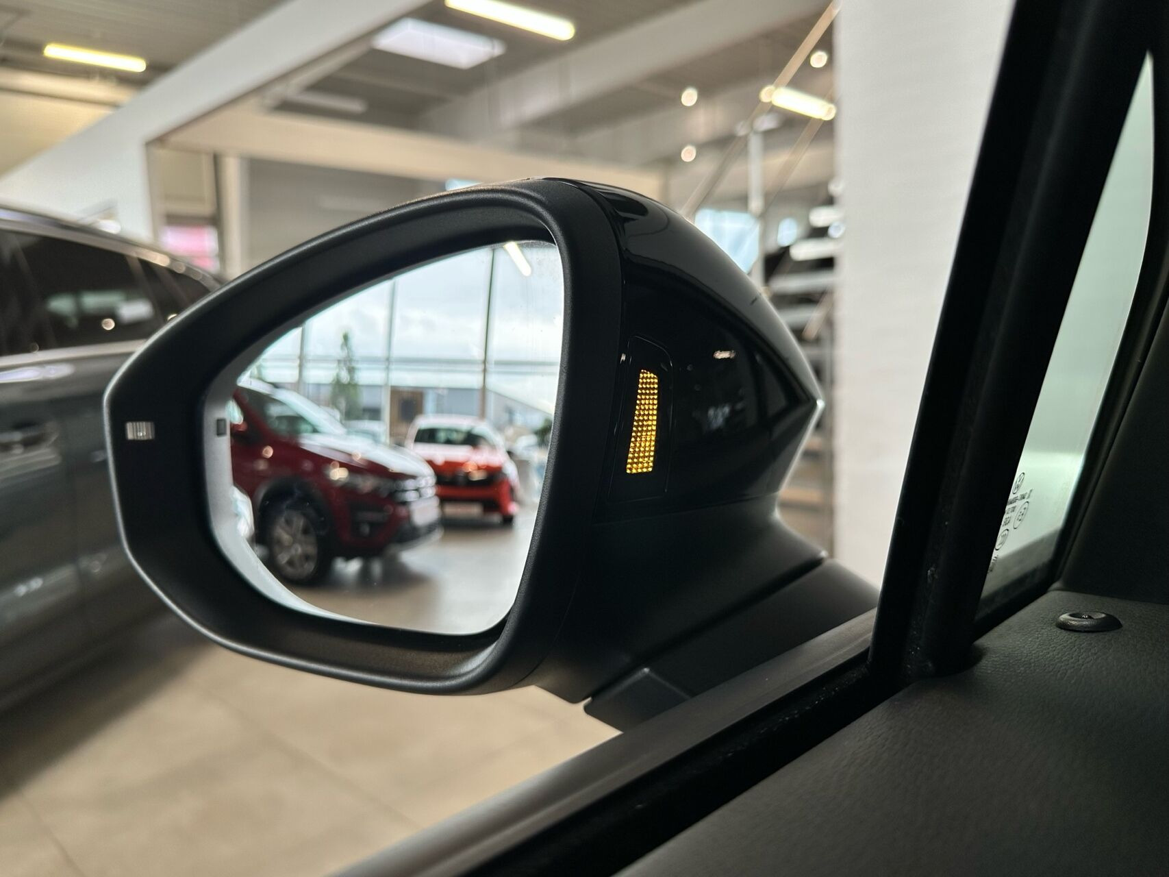Blå VW ID.7 fra 2023