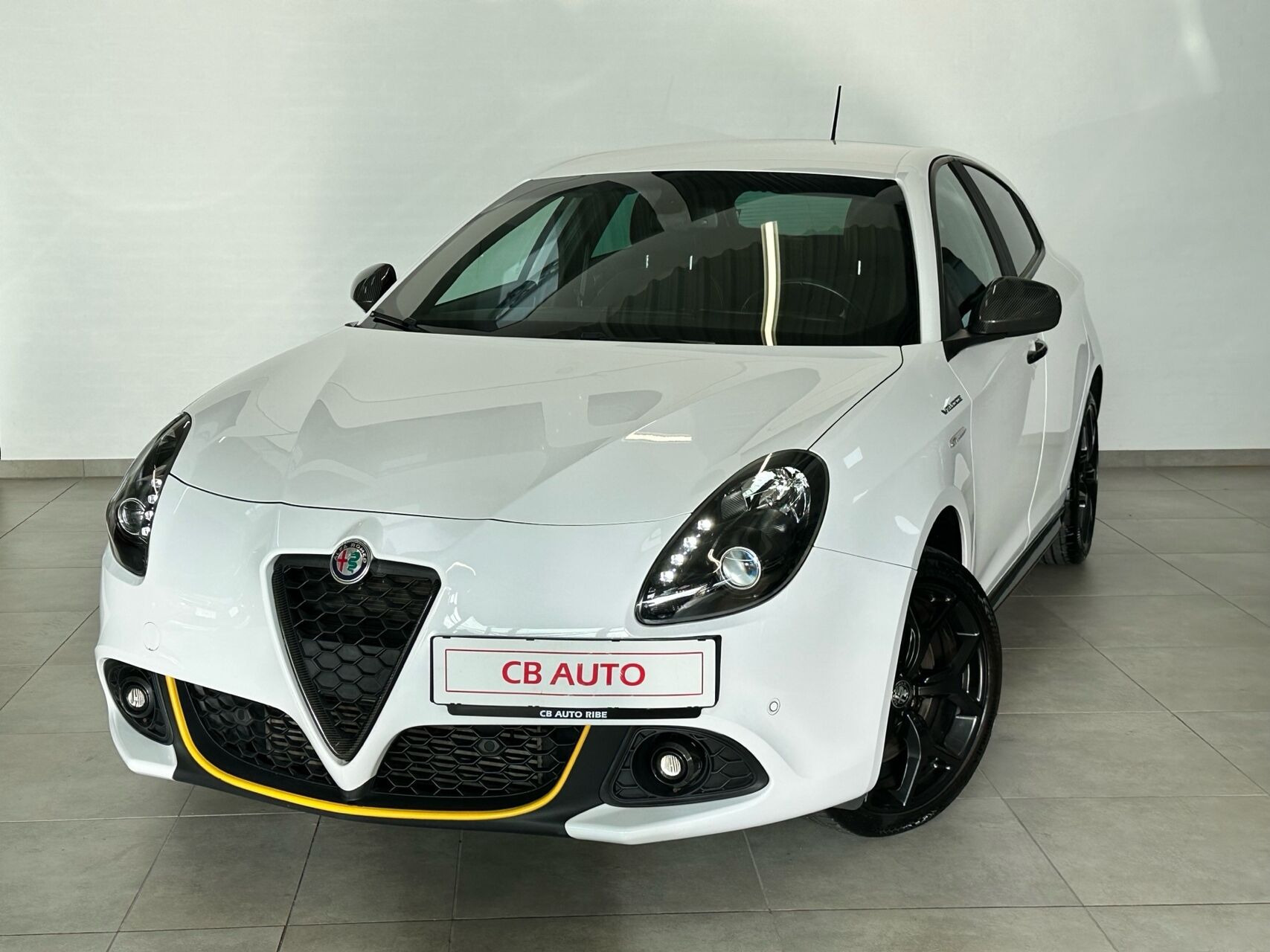 Alfa Romeo Giulietta 2,0 JTDM Veloce TCT 170HK 5d 6g Aut.