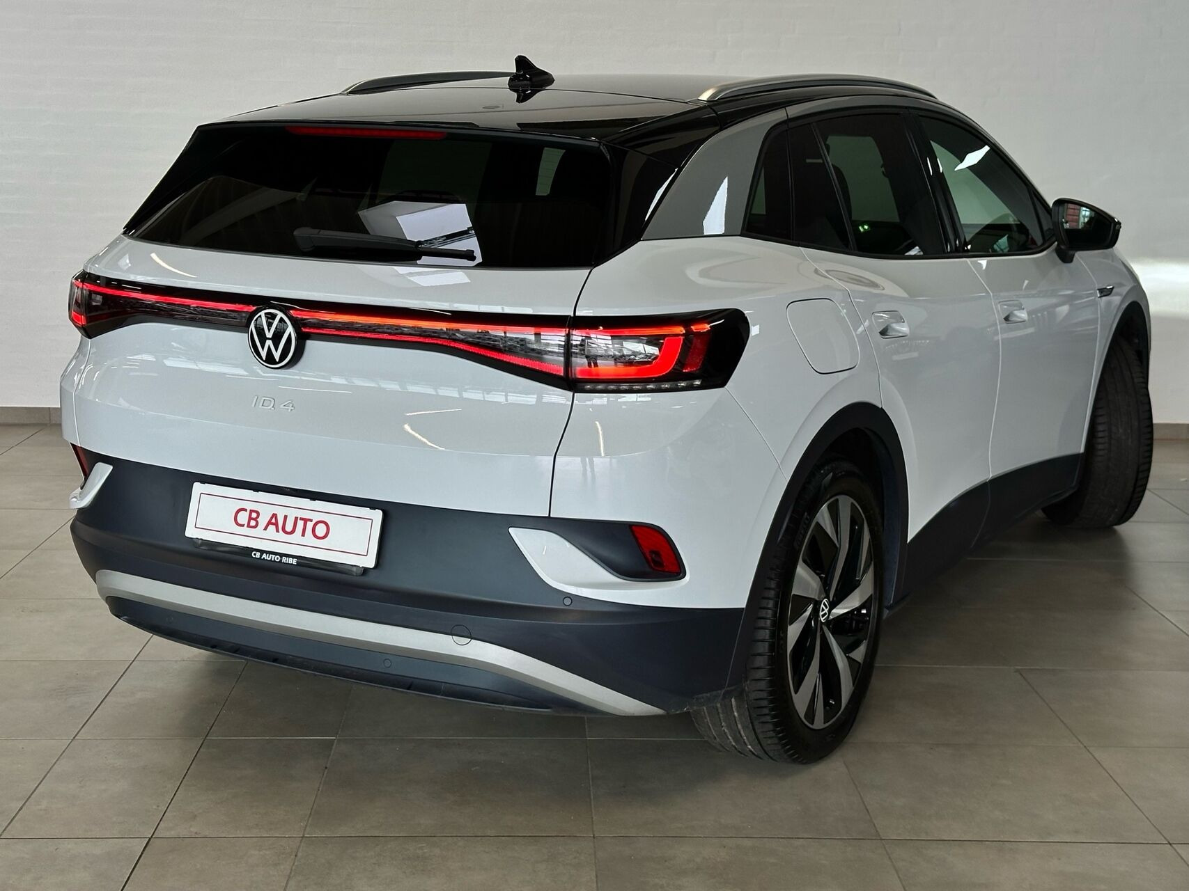 Hvid VW ID.4 fra 2021