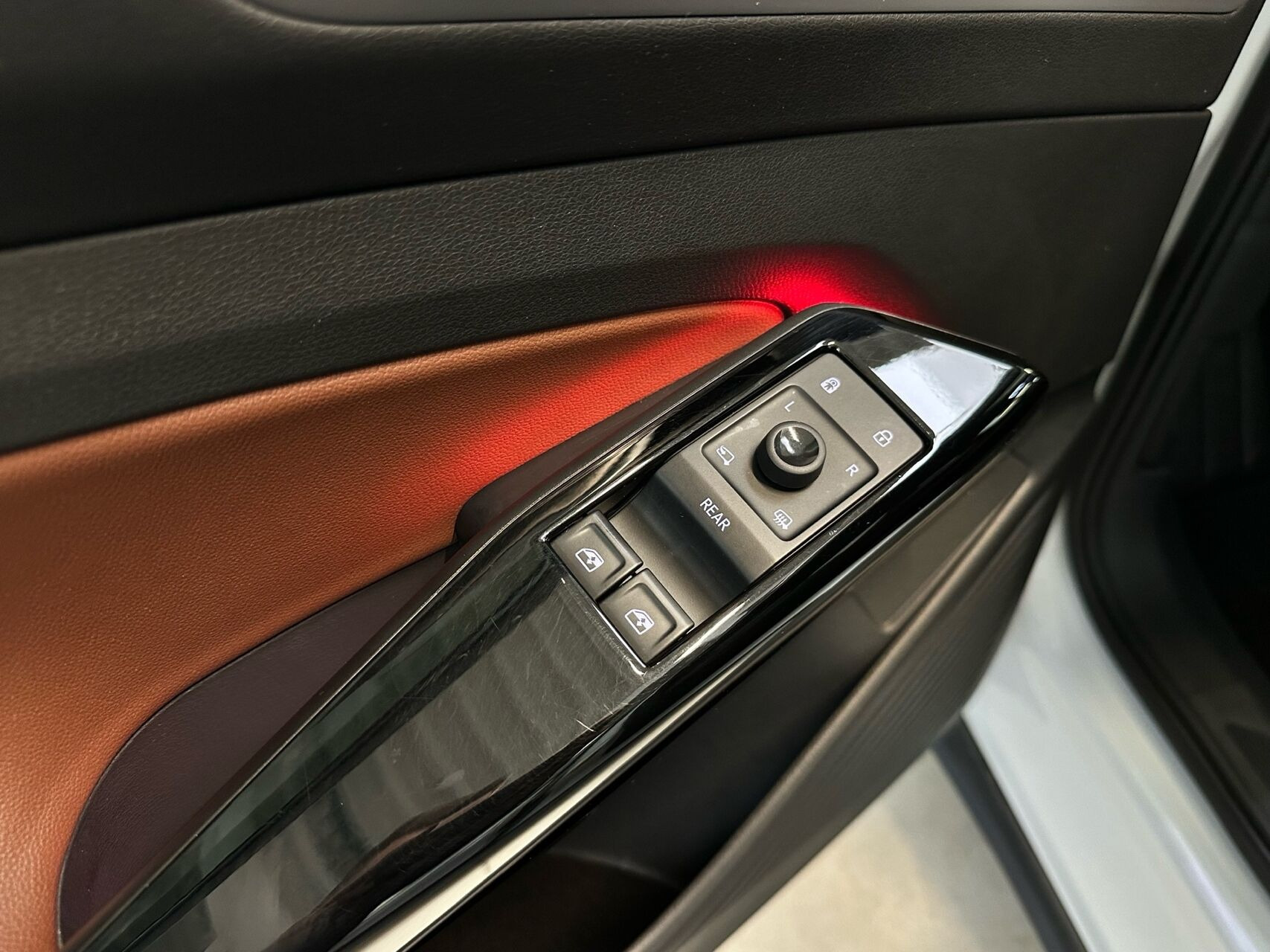 Hvid VW ID.4 fra 2021