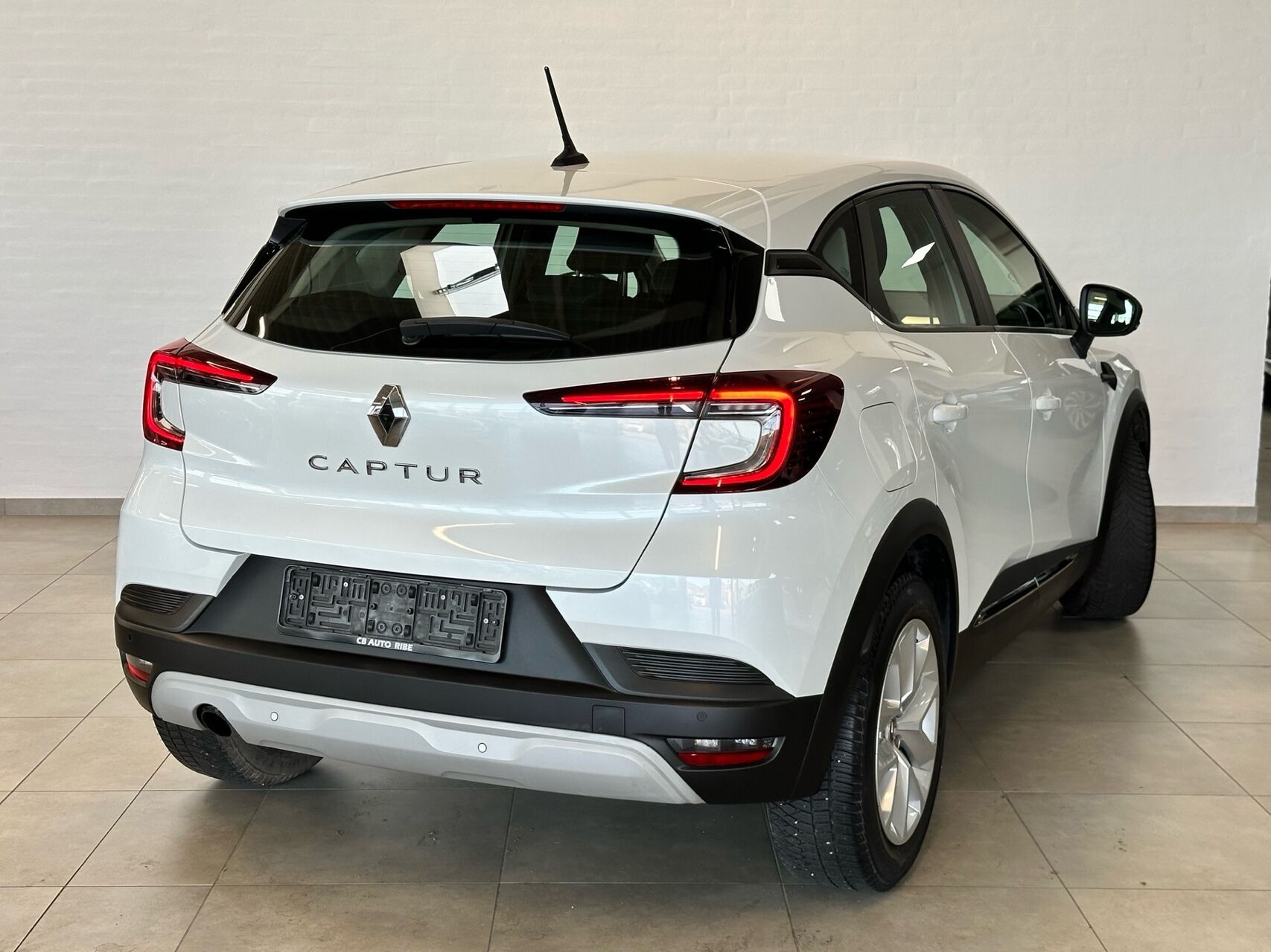 Hvid Renault Captur fra 2020