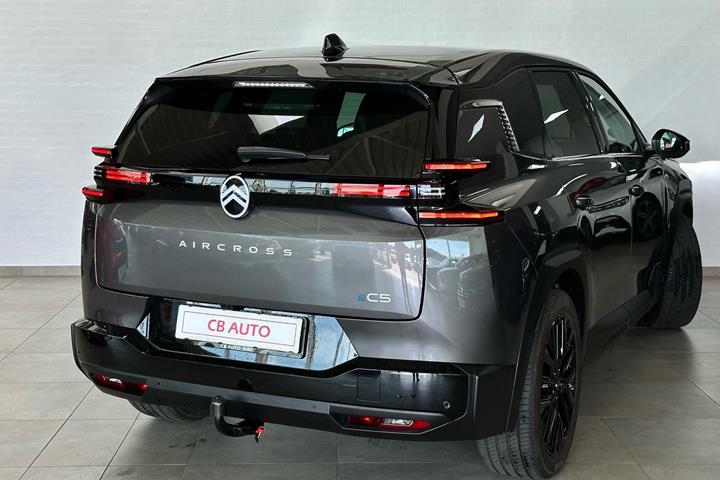 Grå Citroën ë-C5 Aircross fra 2026