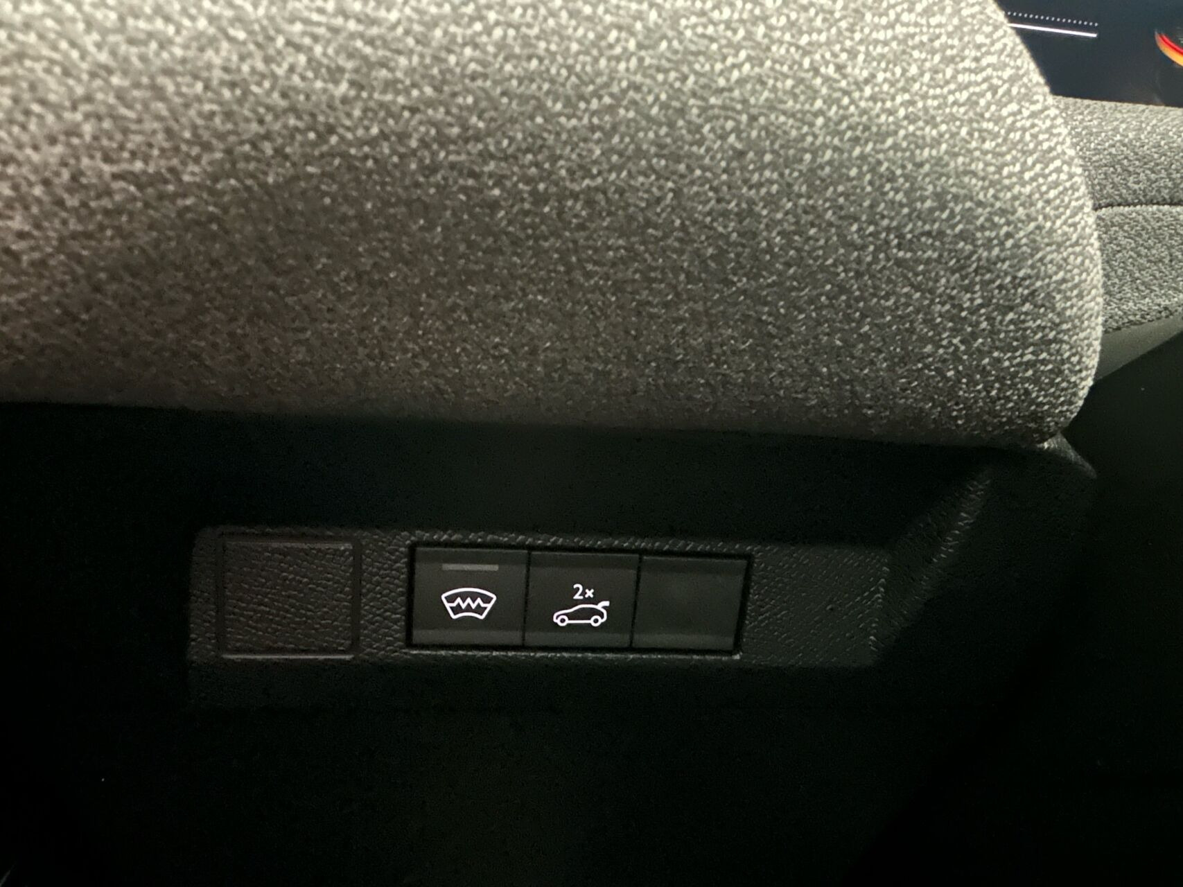 Grå Citroën ë-C5 Aircross fra 2026