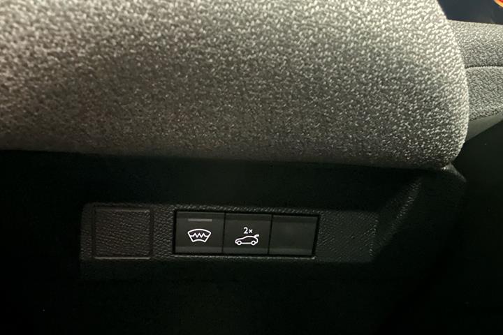 Grå Citroën ë-C5 Aircross fra 2026