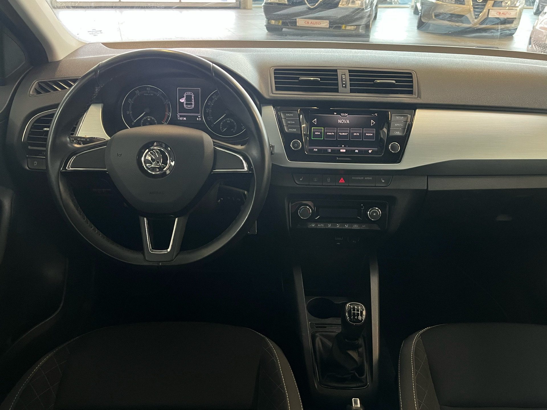 Blå Skoda Fabia fra 2018